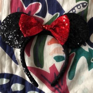 Minnie ears